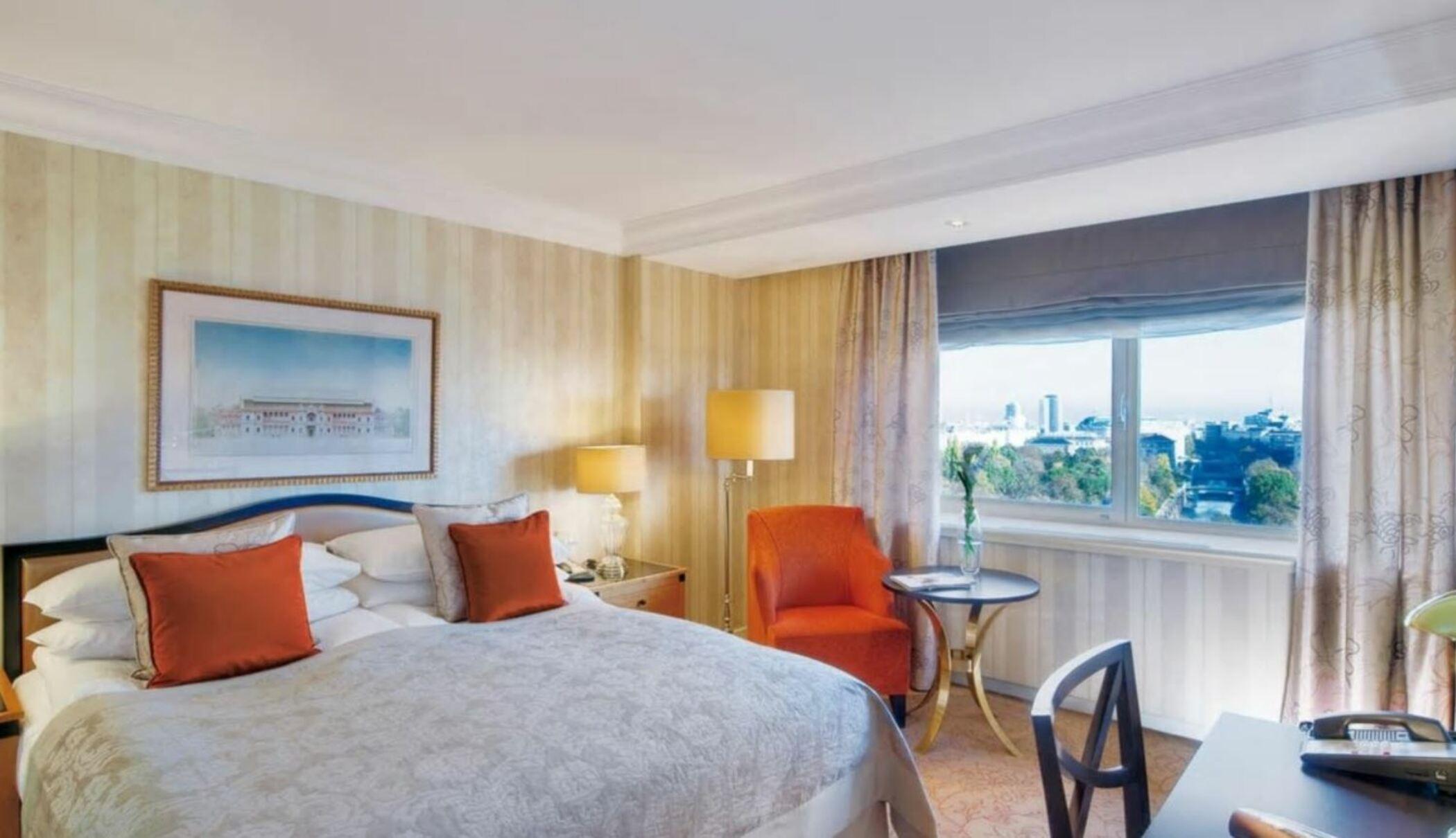 Intercontinental By Ihg Hotel Wien